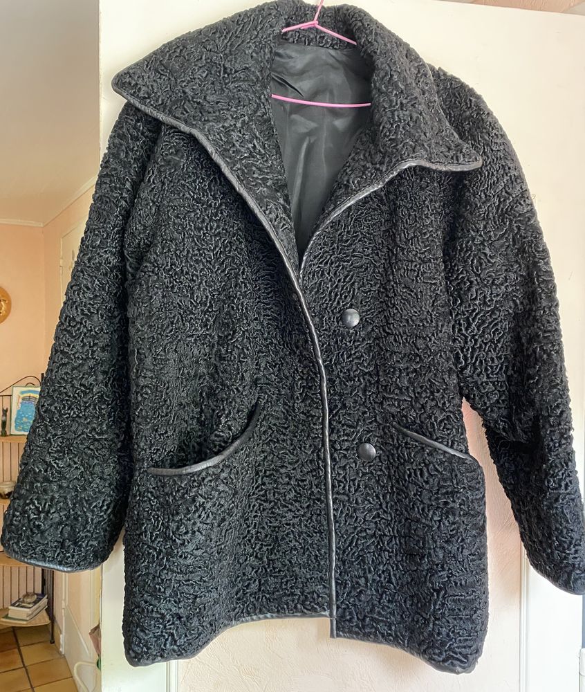 manteau en astrakan 
0 Bretagnolles (27)