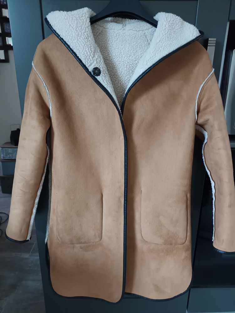 Manteau avec capuche R�versible  Burton  60 Limours (91)