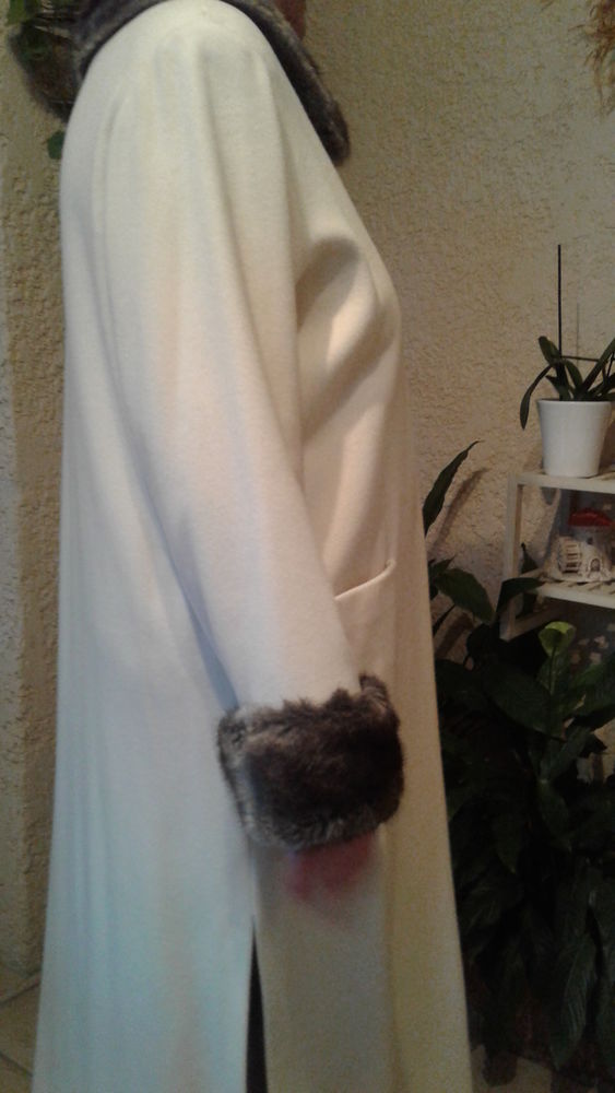 Manteau blanc 100 % cachemire 90 Istres (13)
