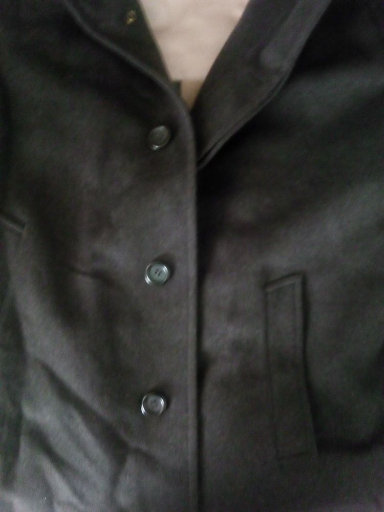 manteau Burberry neuf 100%laine valeur 1970 .c�de 800 800 Toulouse (31)