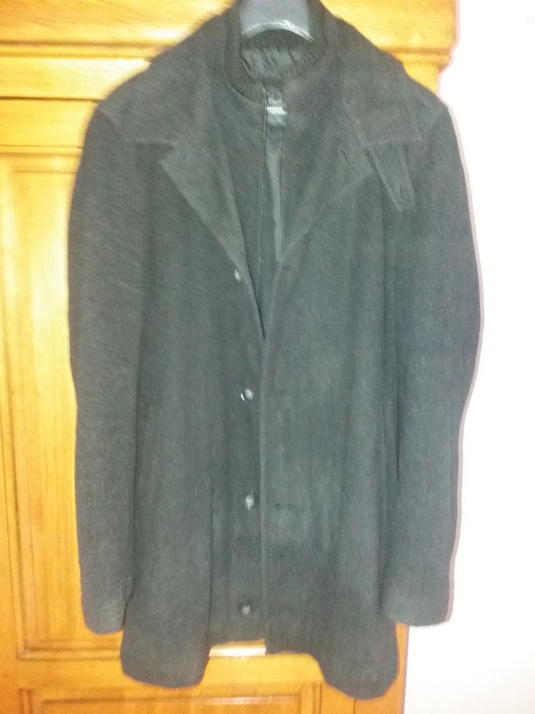 MANTEAU CACHEMIRE 50 Bois-le-Roi (77)