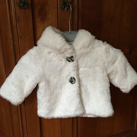manteau capuche 7 Mandres-les-Roses (94)