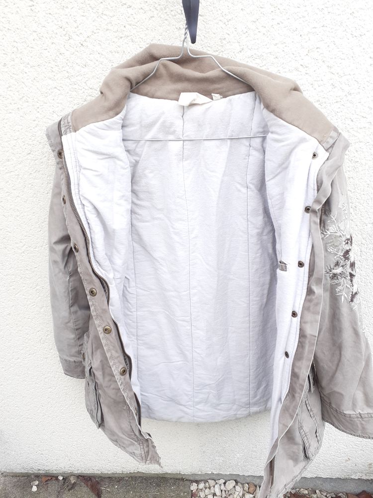 Un manteau chaud taille M  marque Roxy 15 Lamotte-Beuvron (41)