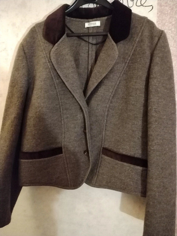 Manteau court gris fonc� 4 Alen�on (61)