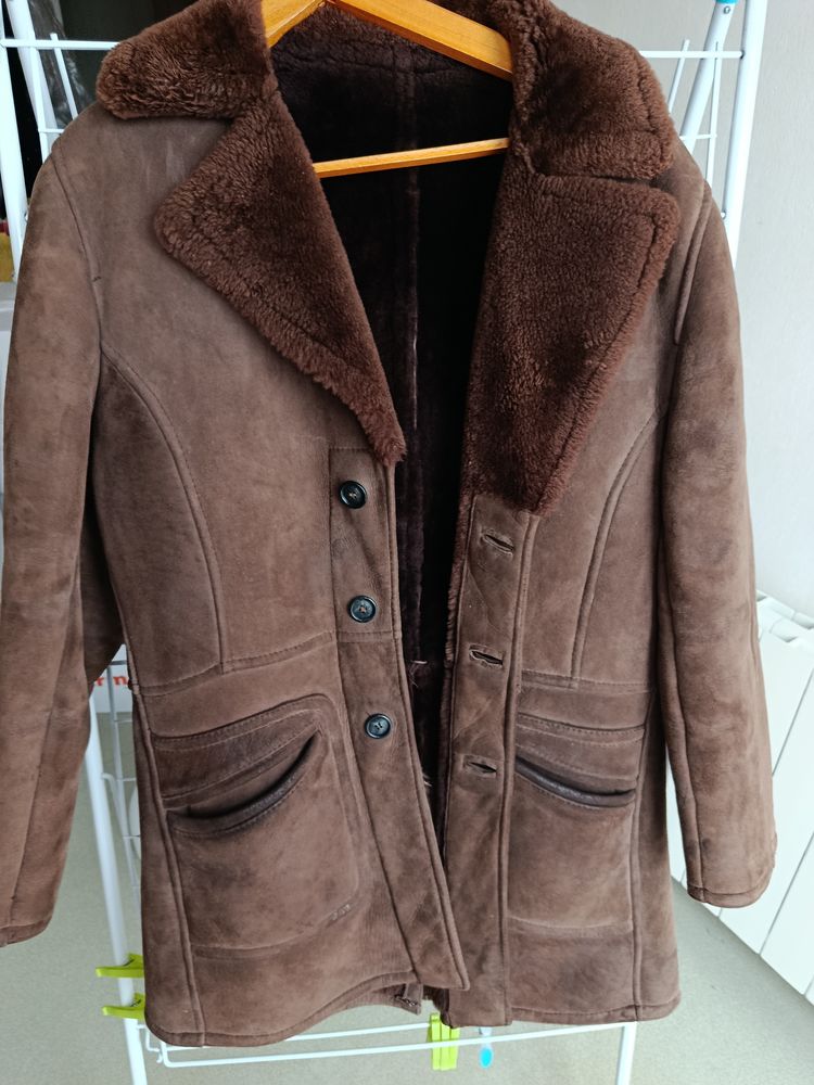Manteau 3/4 cro�te de cuir 30 Thouars (79)