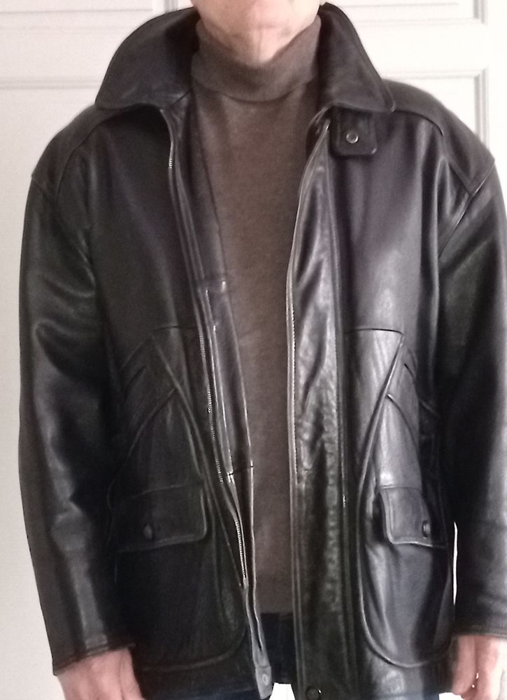 Manteau cuir épais  0 Marennes (17)