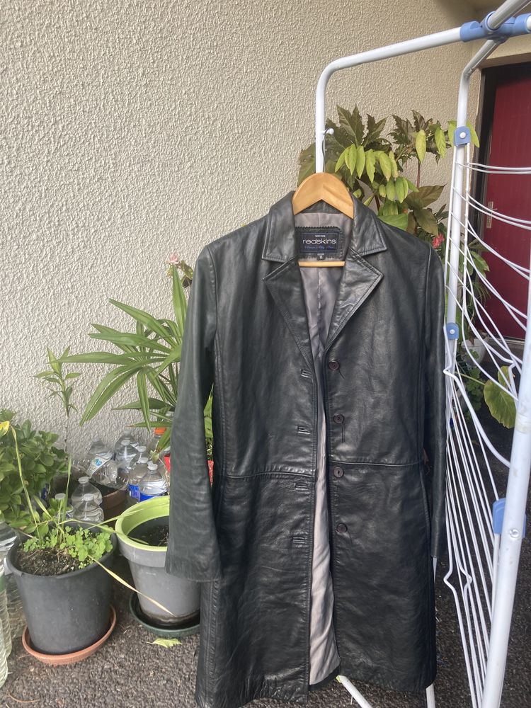 Manteau en cuir femme taille M couleur noire , 45 Bruges (33)