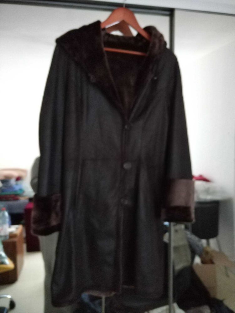 Manteau cuir 3/4 femme 500 Issy-les-Moulineaux (92)