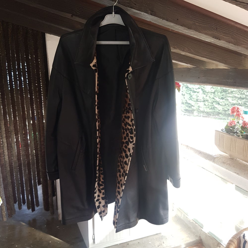 Manteau en cuir taille 44 50 Arles (13)