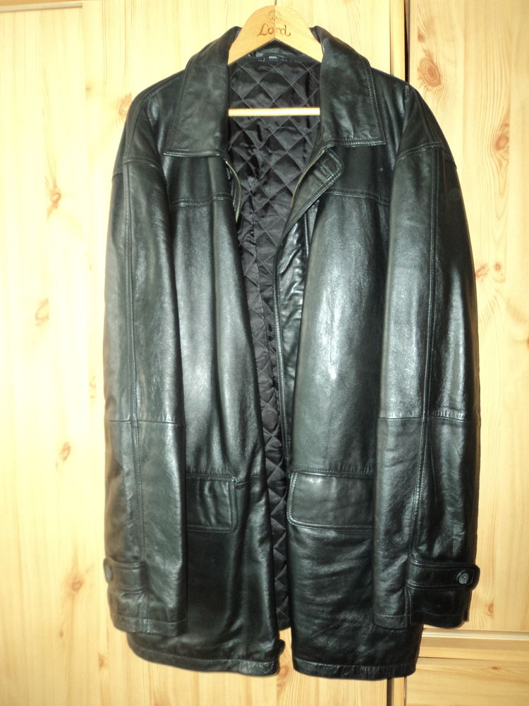 Manteau de cuir. 90 Verdun (55)