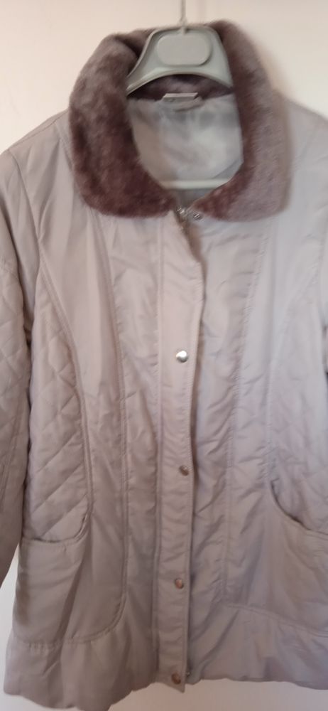 manteau doudoune gris nacr� 4 Reillanne (04)