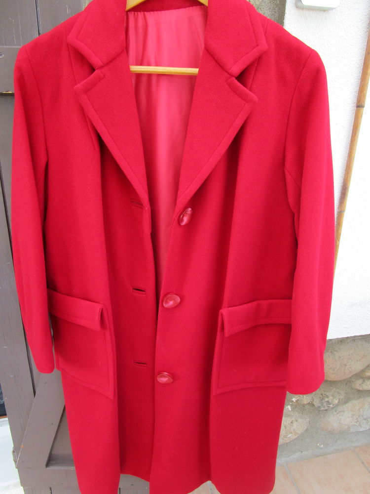 Manteau drap de laine 20 Aubenas (07)