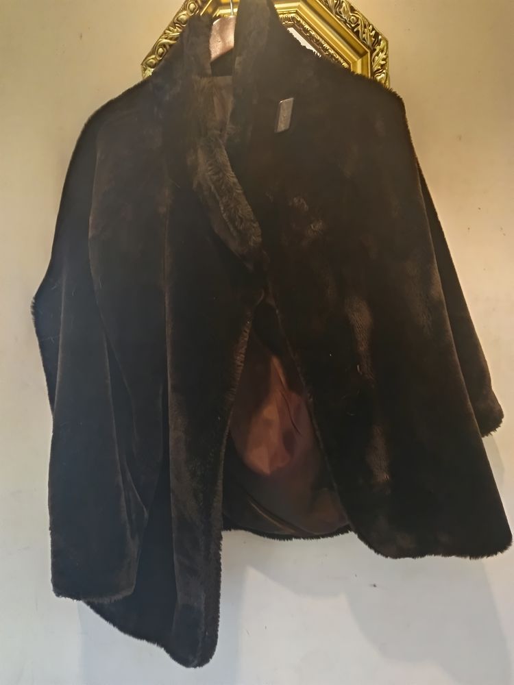 Manteau �l�gant raffin� et tr�s confortable . 50 Beauvais (60)