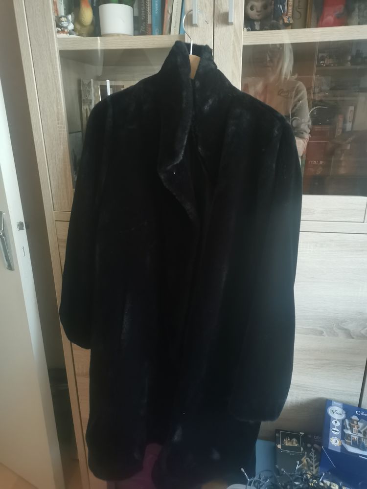 Manteau fausse fourrure femme 30 Ch�roy (89)