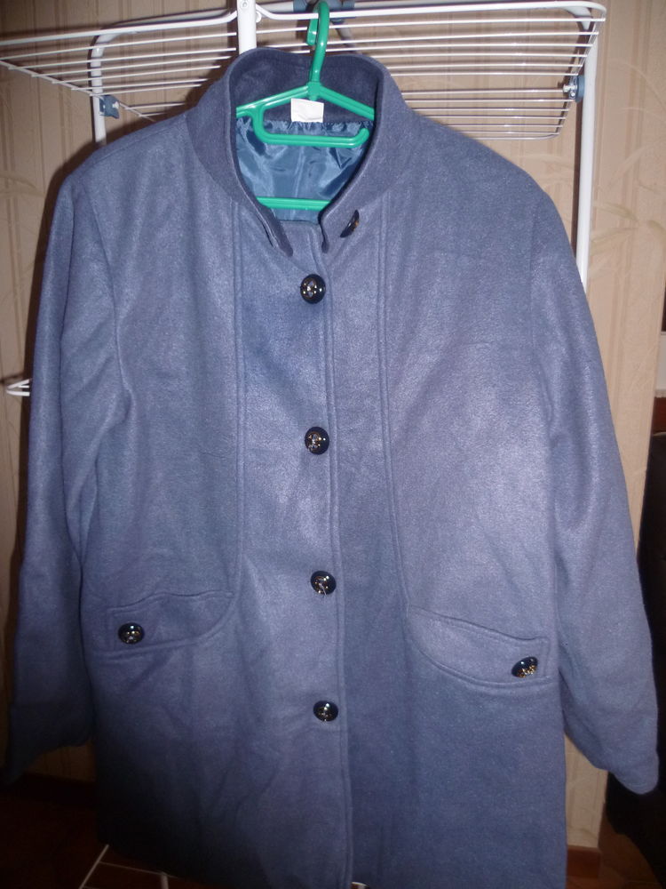 Manteau femme bleu 
7 R�alville (82)