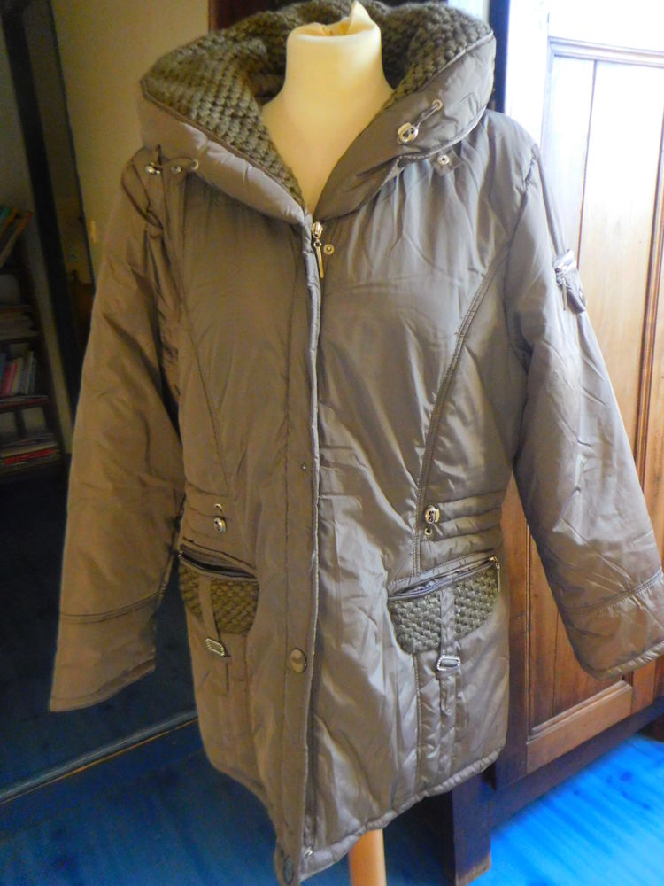 manteau femme comme neuf marque  saturne  25 Plouigneau (29)