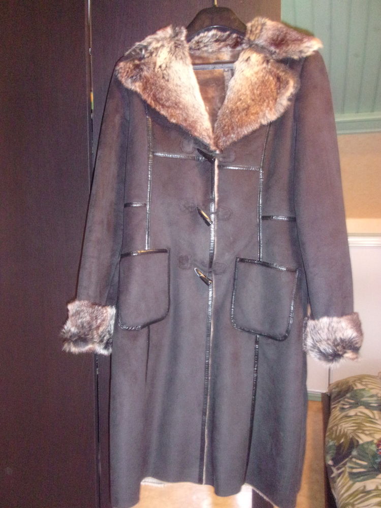 MANTEAU FEMME IMITATION PEAU ET FOURRURE 15 Cosne-Cours-sur-Loire (58)