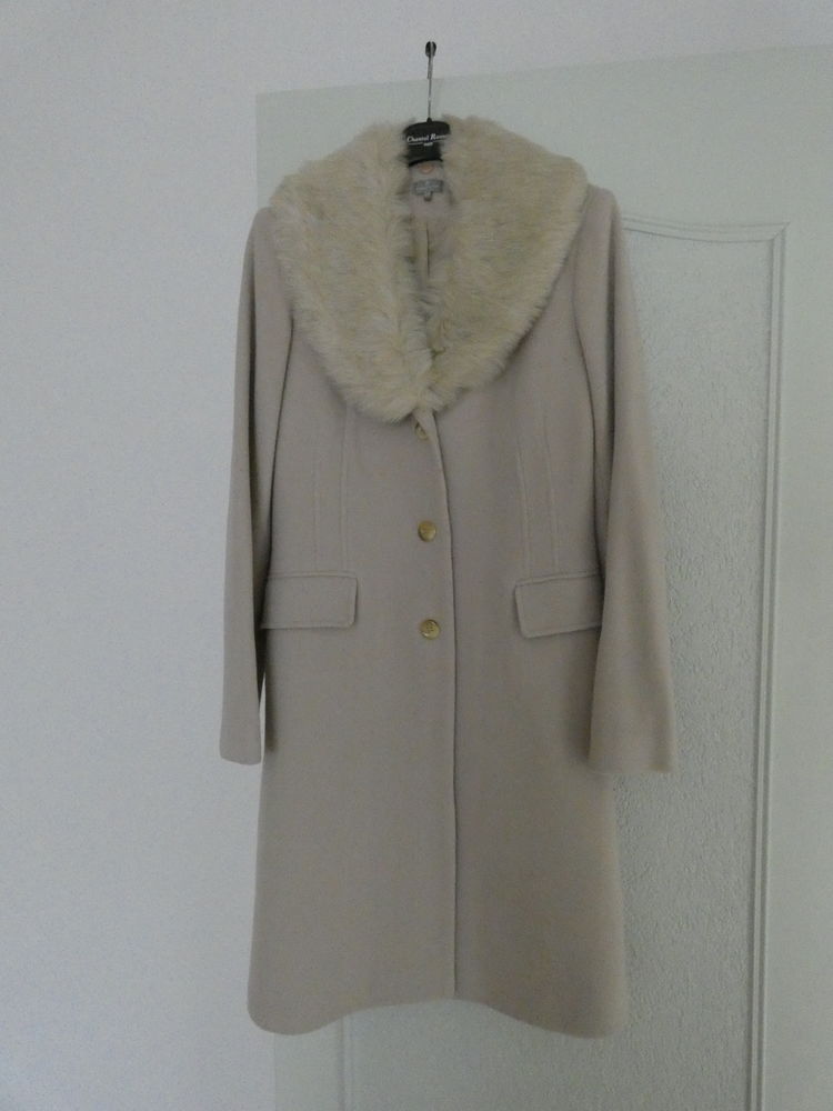 Manteau femme taille 40 50 Beynes (78)