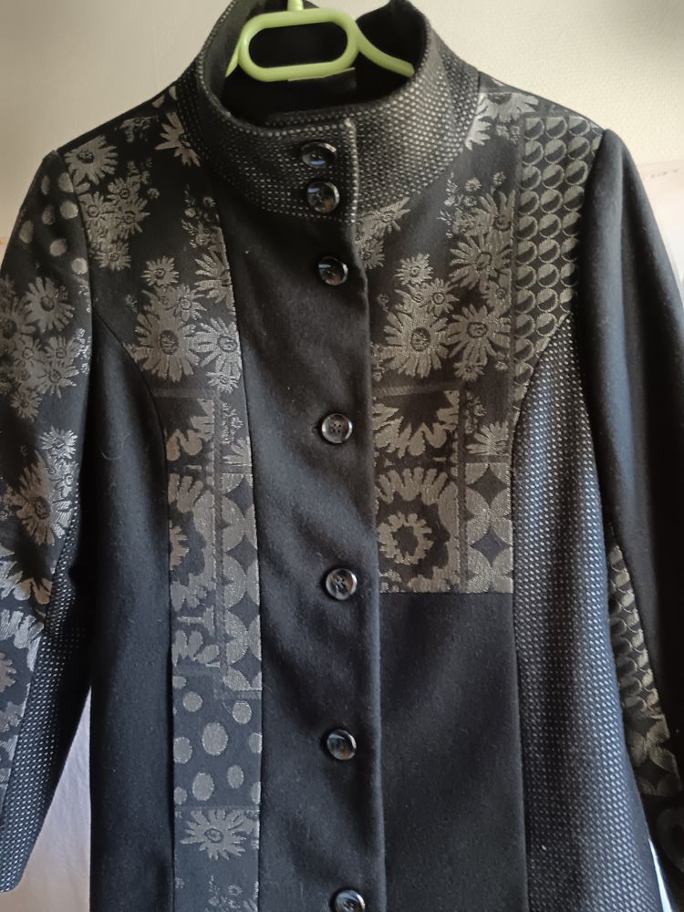 Manteau femme taille 44 . 12 Dijon (21)