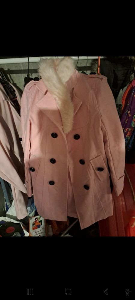 manteau femme trench hiver xxl tr�s bon �tat neuf jamais port� 40 Fougerolles (36)