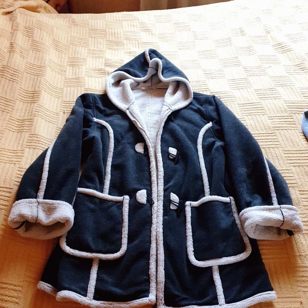 Manteau femme 0 La Roche-de-Glun (26)