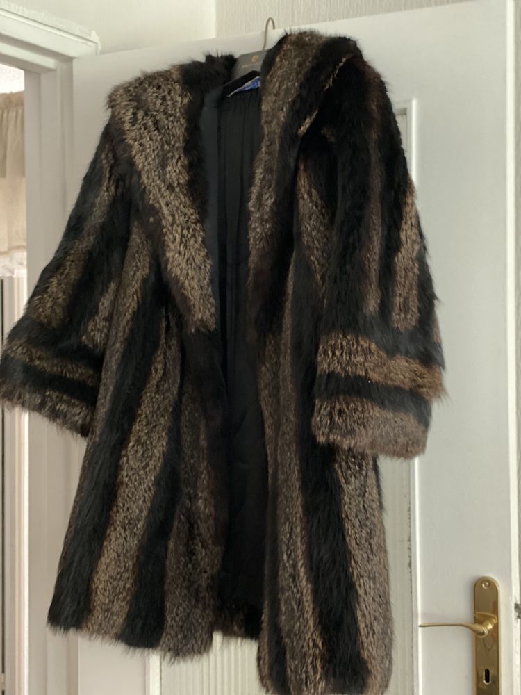manteau de fourrure femme renard argenté 350 Saint-Laurent-du-Var (06)