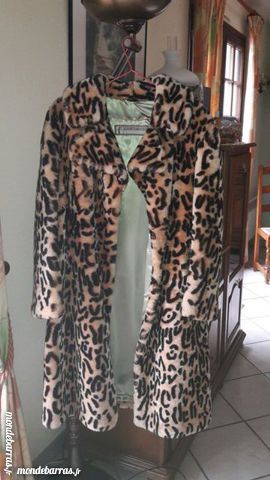 manteau fourrure leopard 0 Gigean (34)