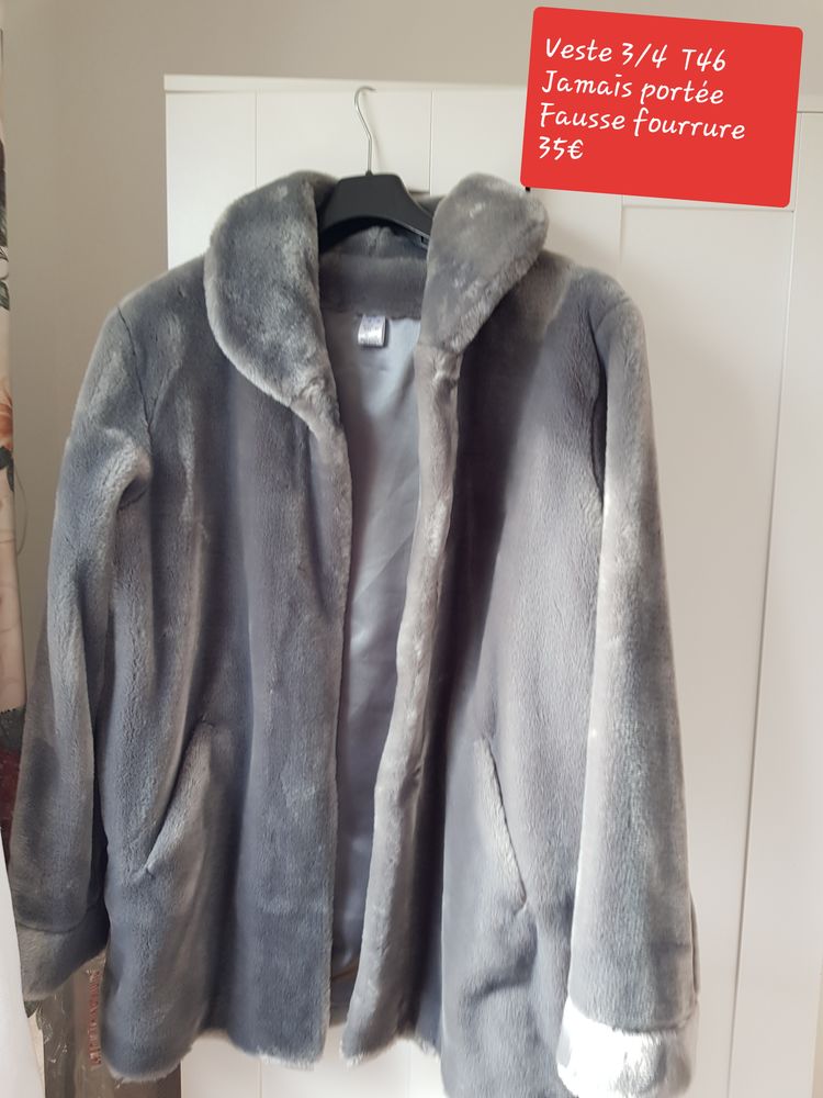 Manteau fourrure synth�tique gris 32 Aulnay-sur-Mauldre (78)