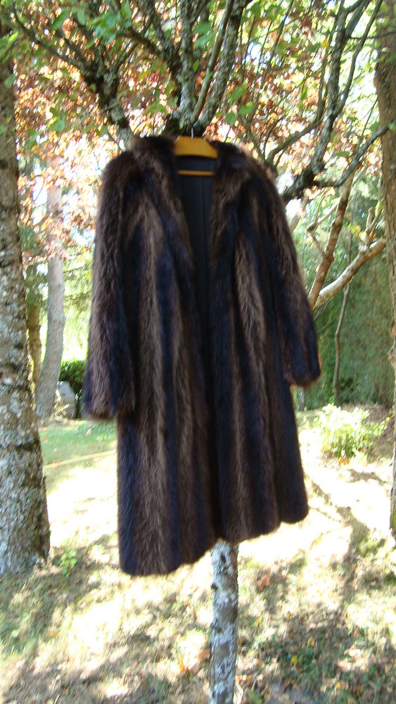 Manteau en fourrure v�ritable 200 Le Nayrac (12)