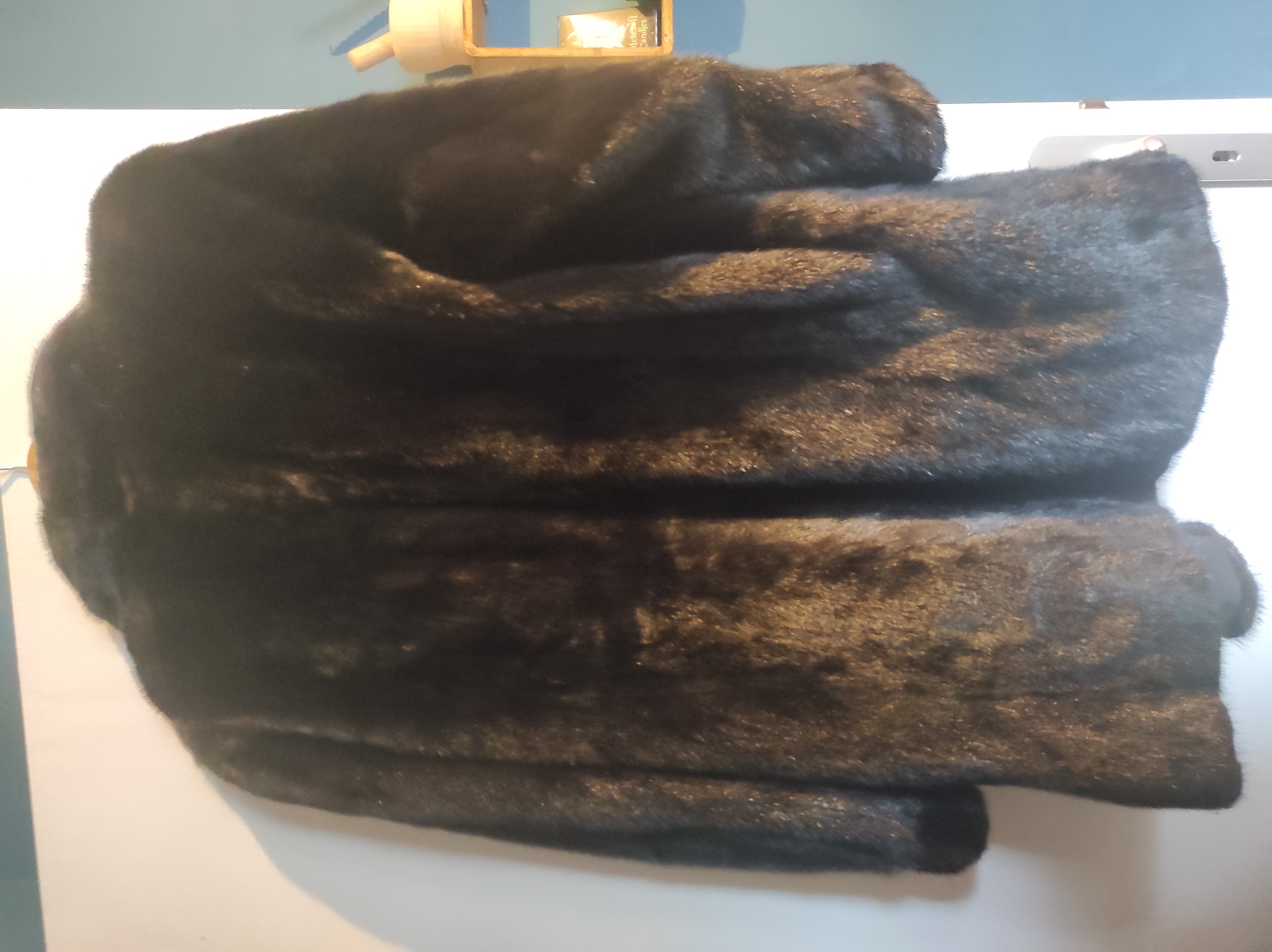 Manteau de fourrure v�ritable 700 Lyaud (74)