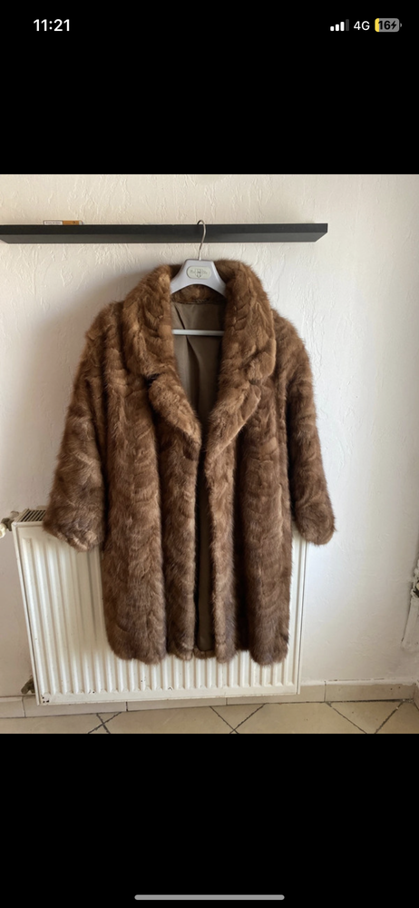 Manteau en fourrure v�ritable 300 Monteux (84)