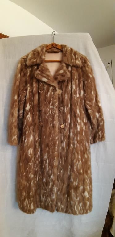 manteau de fourrure en vison 0 La Seyne-sur-Mer (83)