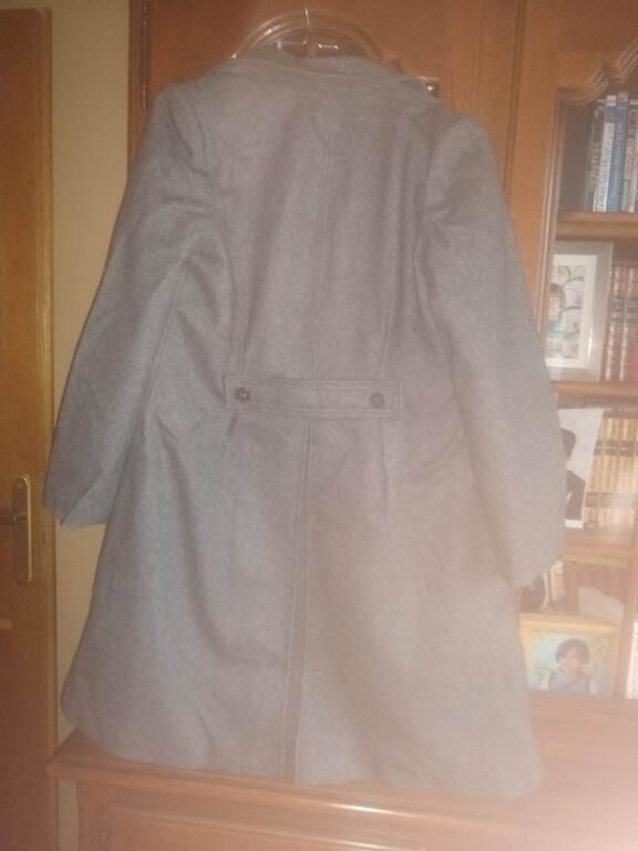 manteau gris jamais porte 0 Bailleul-sur-Th�rain (60)