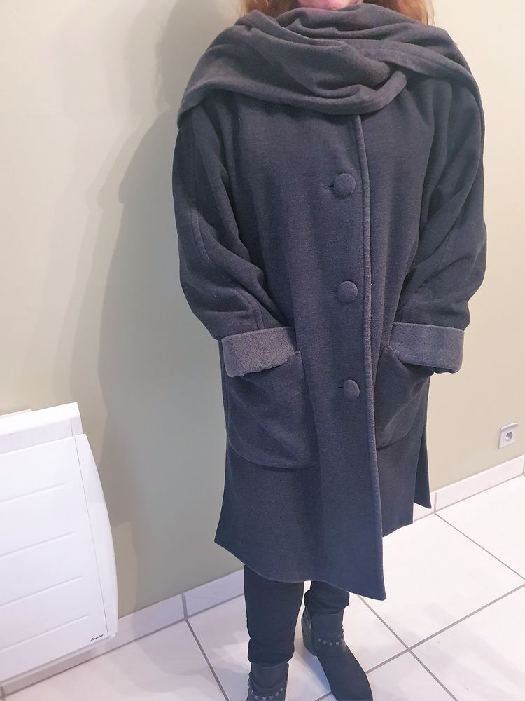 Manteau gris T38 15 Franqueville-Saint-Pierre (76)