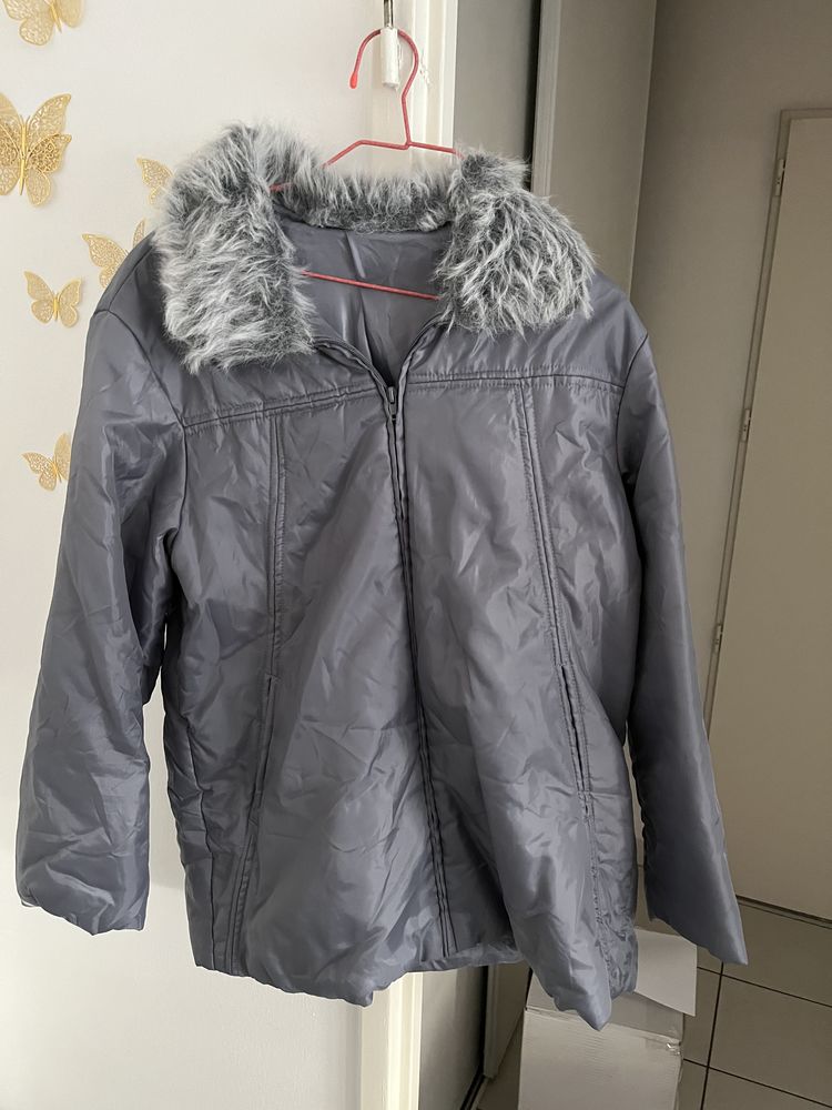 manteau gris 15 Grigny (91)