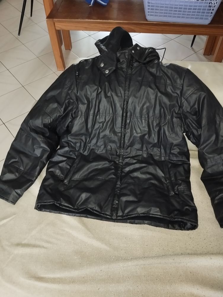 Manteau d'hiver femme avec capuche 10 Tourcoing (59)