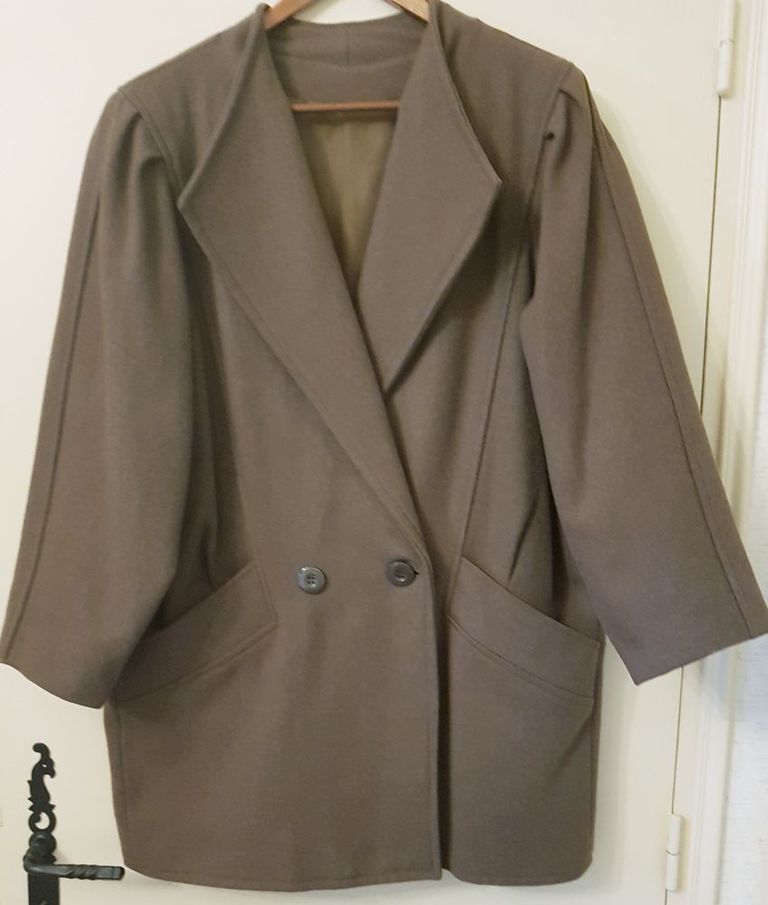 Manteau en laine (coupe originale) 35 Marignane (13)