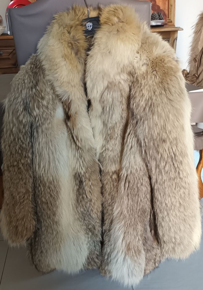 Manteau en loup 450 Roquevaire (13)