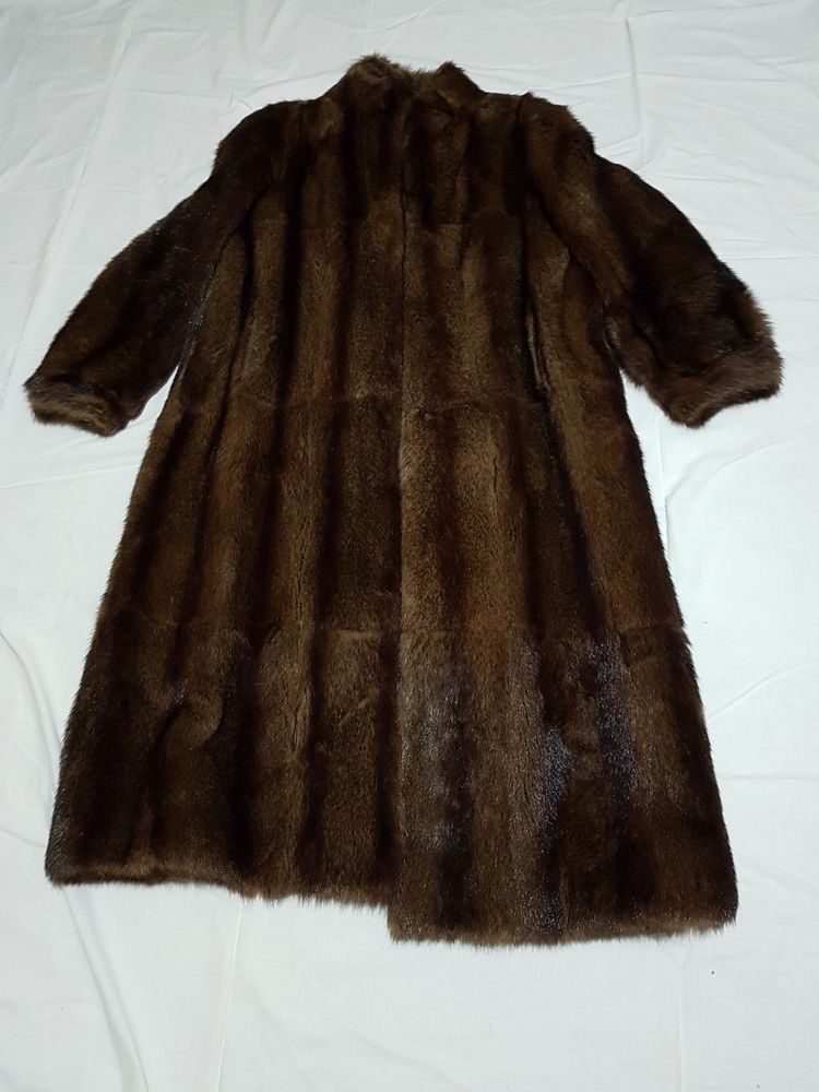 Manteau en  marmotte 250 Le Vigan (46)