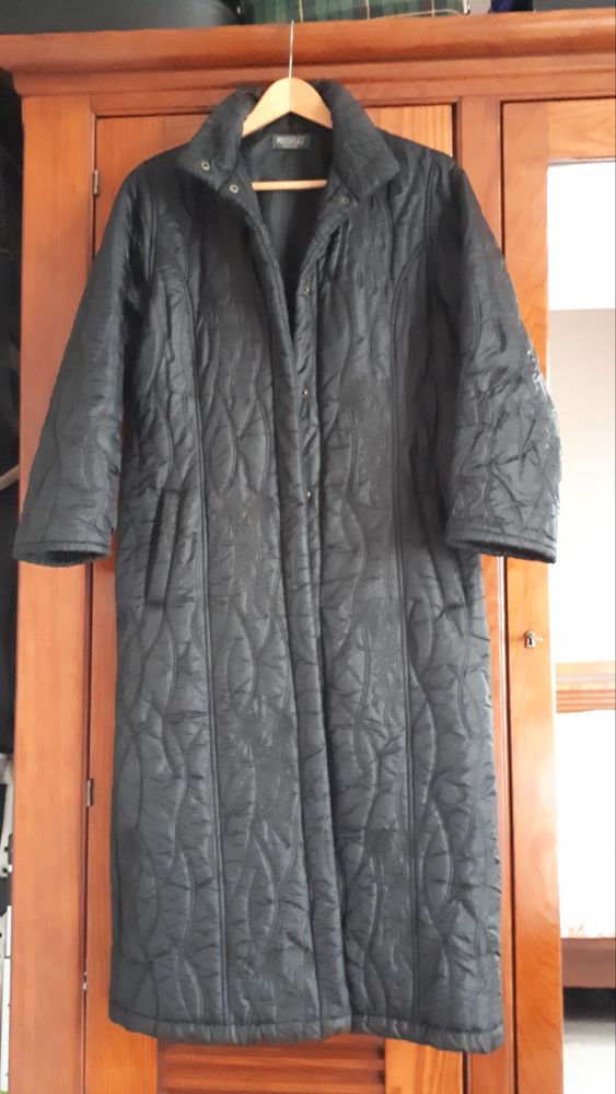 Manteau matelass�  - 38/40 - MULTIPLES CREATEUR 35 Villemomble (93)