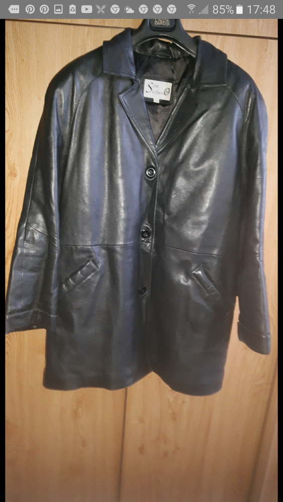 Manteau de peau  femme de couleur noir. Pour l'hiver 38 Wattrelos (59)