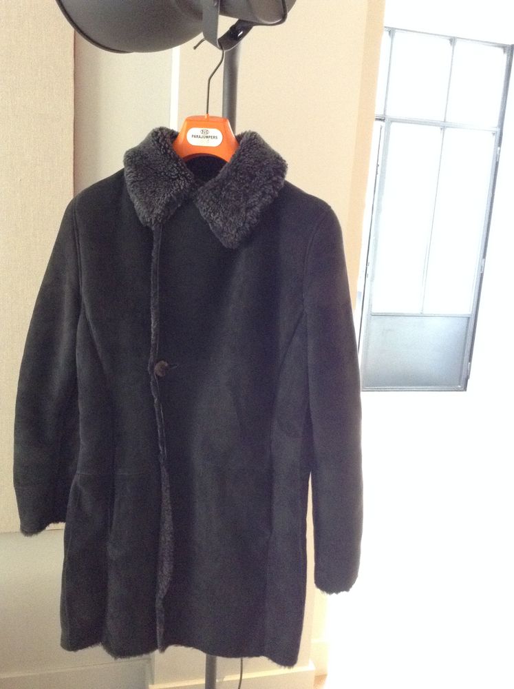 manteau en peau , mouton retourn� 150 Bois-Guillaume (76)