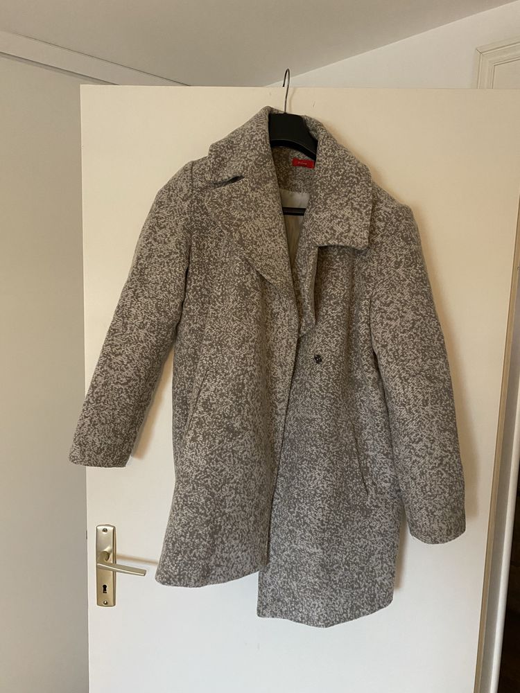 manteau pour femme , taille M,dans un �tat impeccable 50 Froideterre (70)