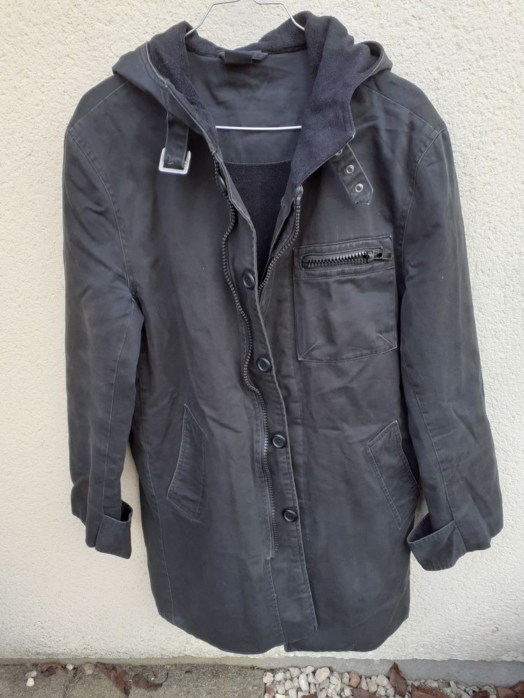 Un manteau taille M marque  Traxx 10 Lamotte-Beuvron (41)