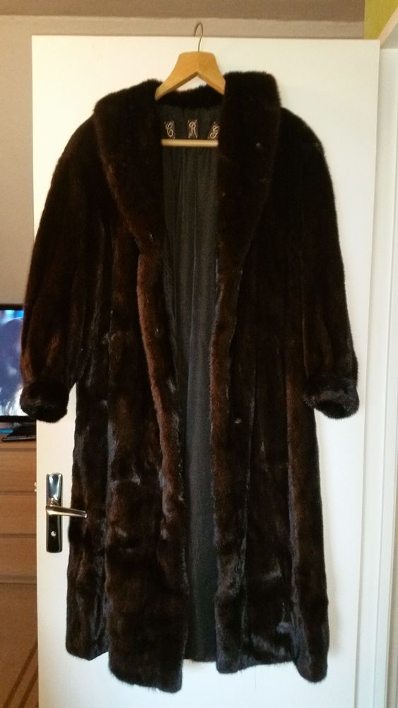Manteau de VISON d'élevage Canadien Taille 42 - XL  150 Chambly (60)