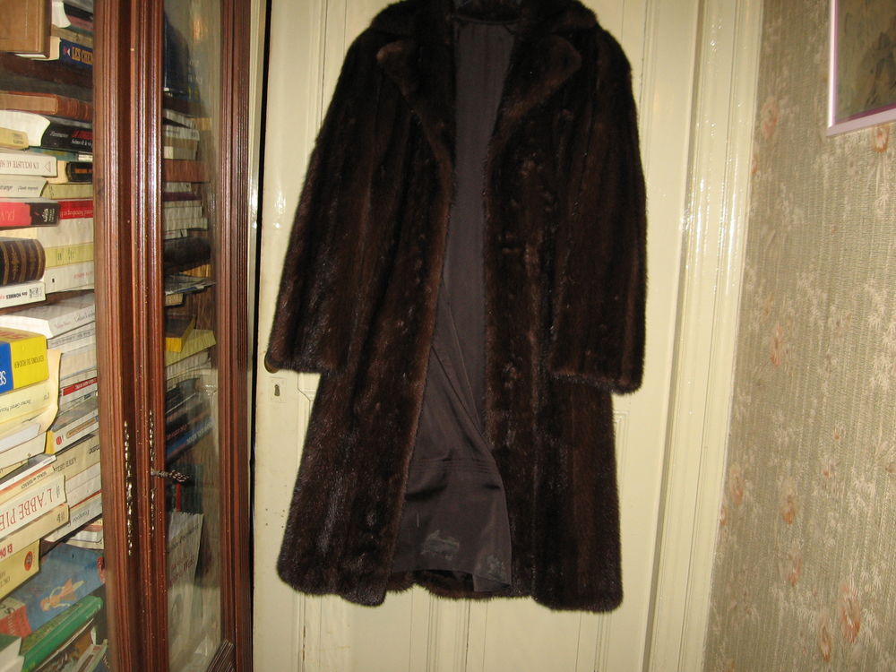 Manteau vison bon �tat taille 42:44 300 Assier (46)