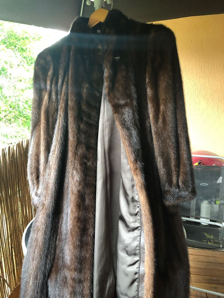 Manteau de vison (long) 360 Verri�res-le-Buisson (91)