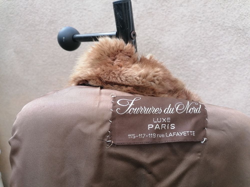 Manteau vison sauvage rare FOURRURES DU NORD (PARIS) 350 Les Pavillons-sous-Bois (93)