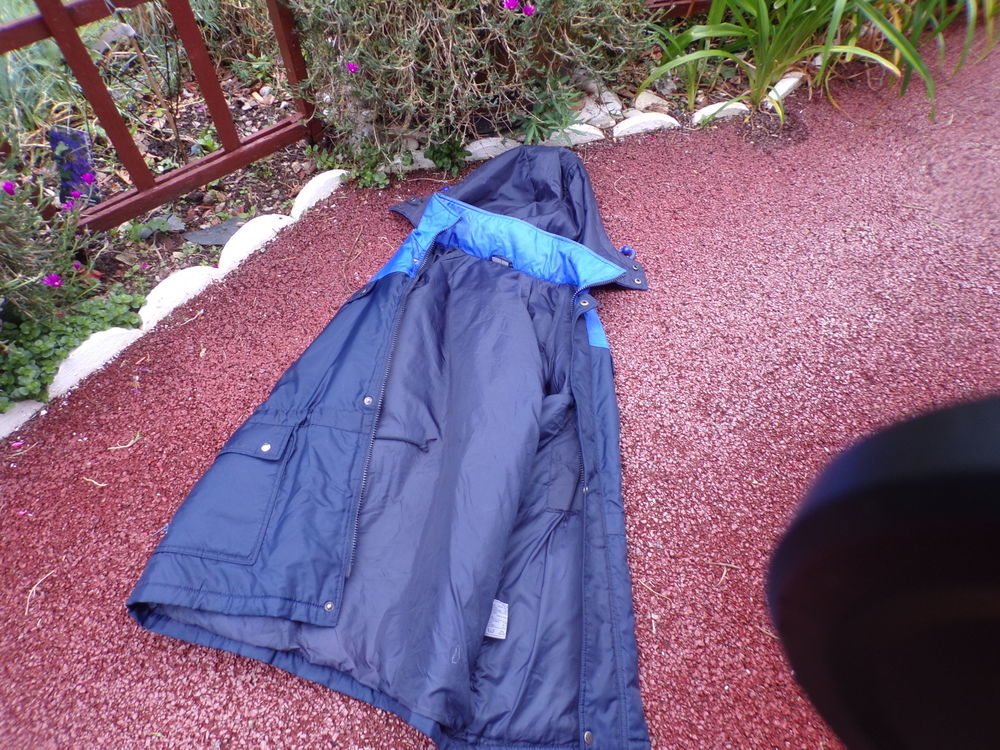 un manteau 10 Nuill�-sur-Vicoin (53)