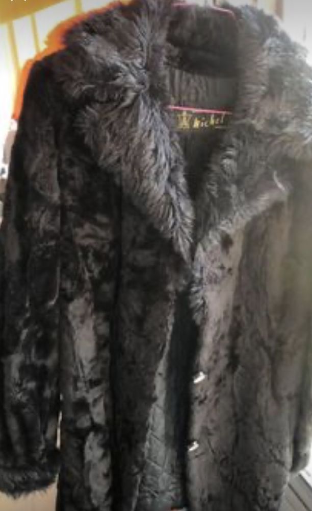 Manteau 40 La Garde (83)